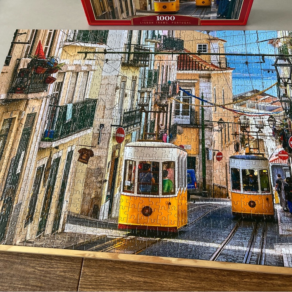 Yellow and Orange Funicular Tram Puzzle Game
